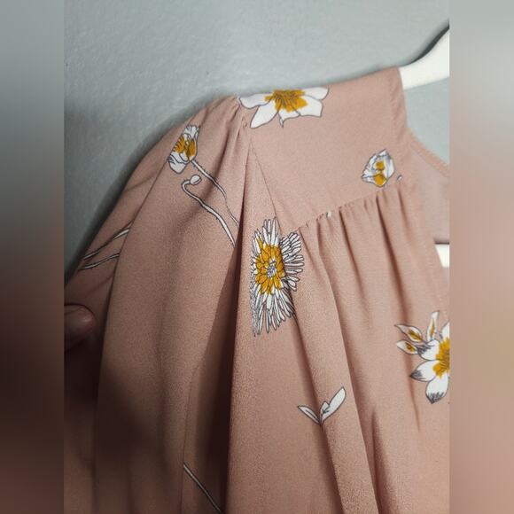 ASTR the label floral v neck body suit - Picture 5 of 9